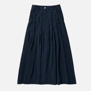Unaya Jane Women's Skirt Navy Size Large NWT